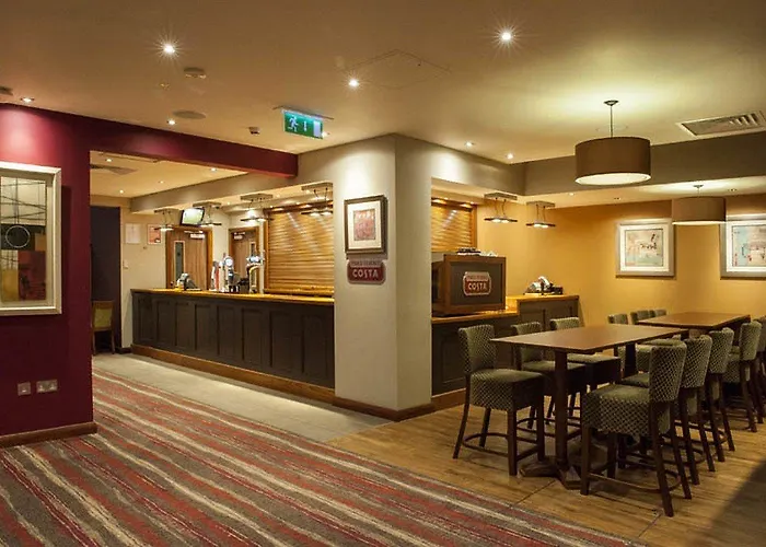 Airport Hotel: Premier Inn London Bank