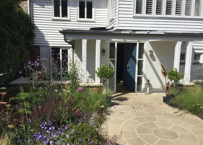 Thames Edge Rooms