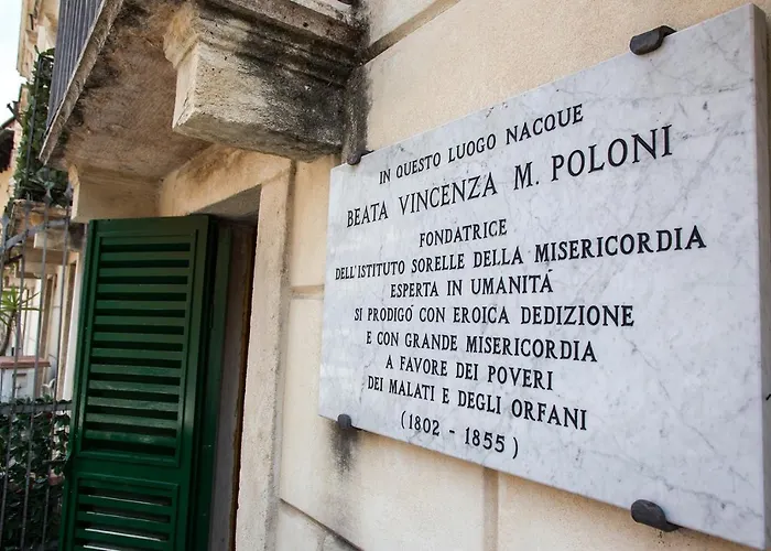 Hotel con vistas: Aurelia Luxury - Piazza Delle Erbe