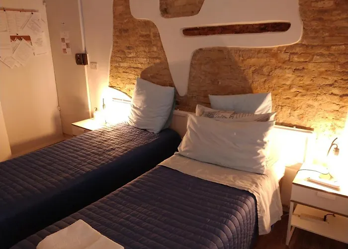 Isi Guesthouse
