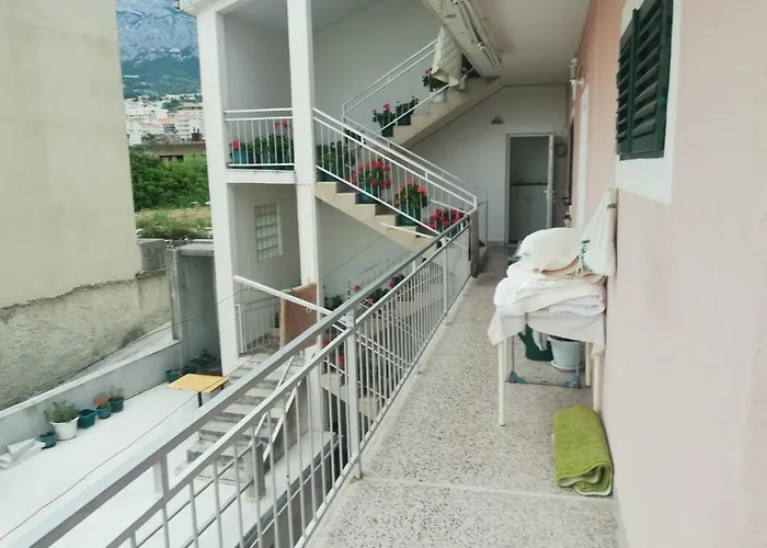 Apartments Villa Ravlic
