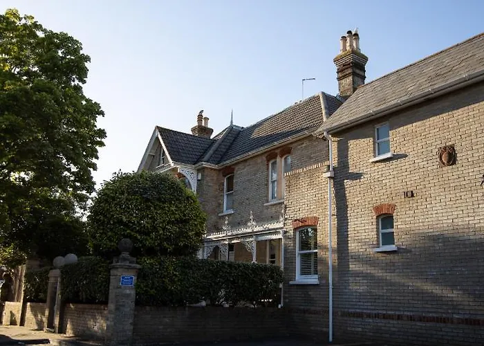 Cranborne House