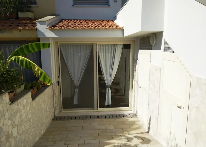 CAMERA con Parcheggio max 3PERS, BAGNO, Uso Cucina