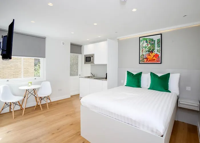 Stayprime Kensington Serviced s
