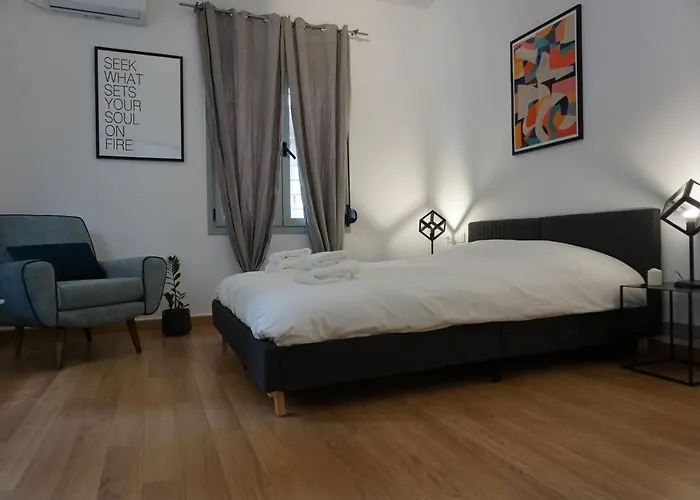 Exarcheia House