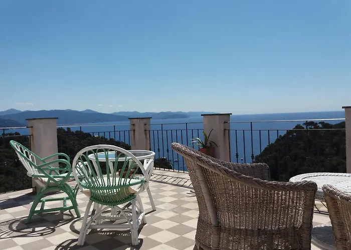  Trekking In Paradise B&B