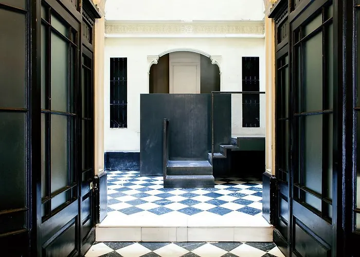 Estudios Pelayo Guest House