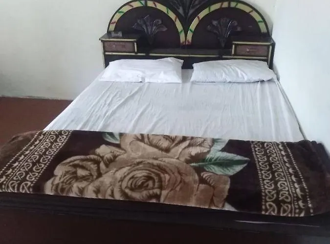 Fahad Guest House And Restaurant