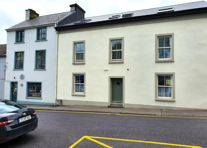 Dingle Garden Townhouse