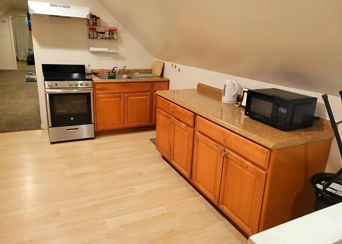 Delightful Well Located One Bedroom Attic