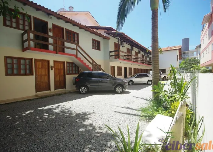 Hotel que aceita animais de estimação: Pousada Brisamar Ingleses a 200m da praia