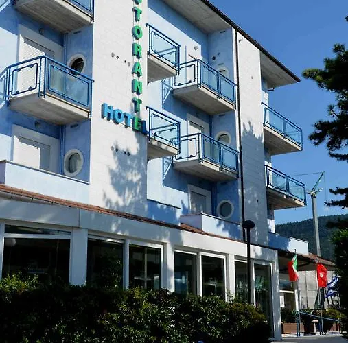 Hotel 3 stelle: Hotel Azzurro