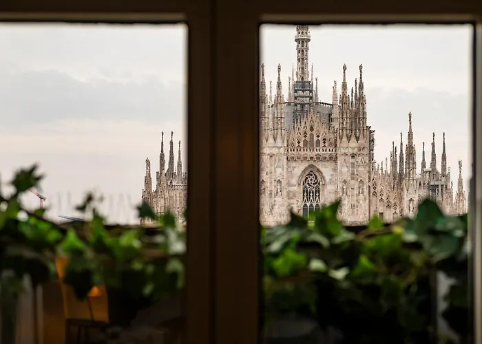 Easyhomes Duomo View