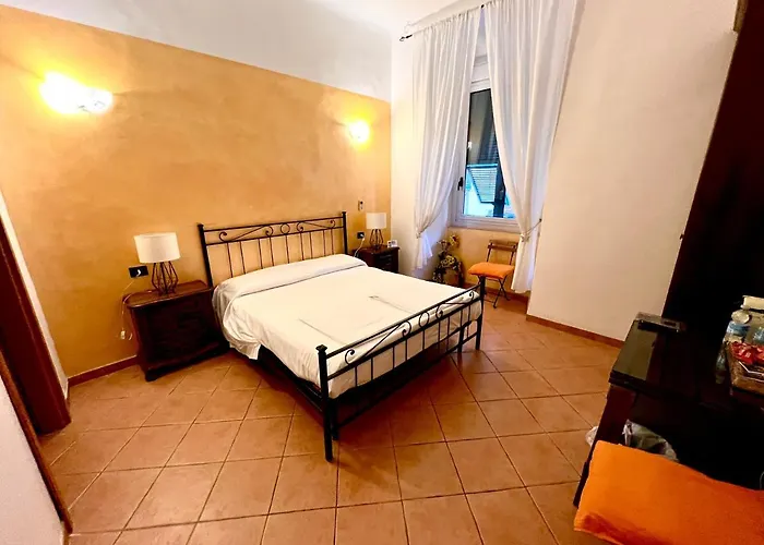 Guest House Virginia'S Rooms-Private Free Parking And Top Carignano District
