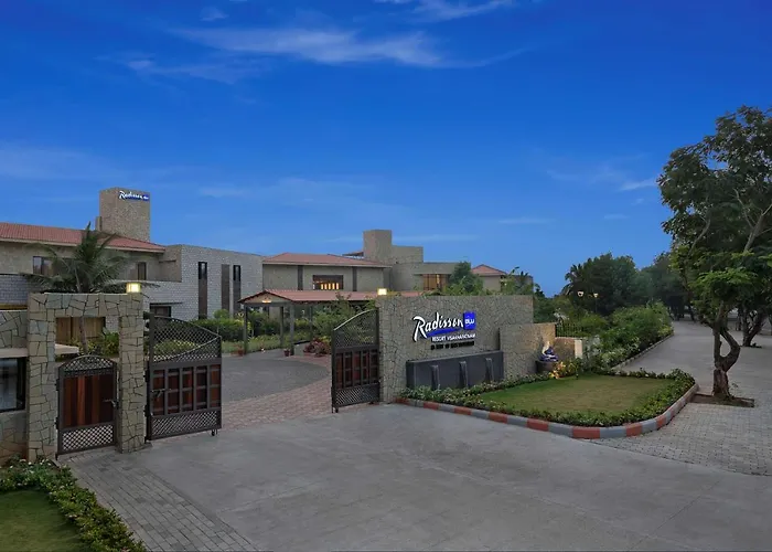 Hotel with view: Radisson Blu Resort Visakhapatnam