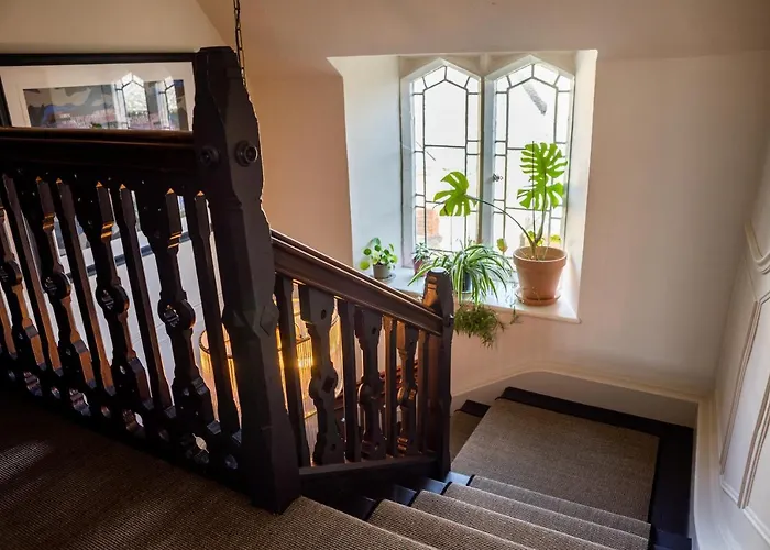 Halford House - Adults Only Guest House