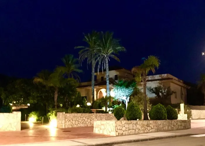 Hotel cerca del colegio: Hostel Águilas Isla del Fraile