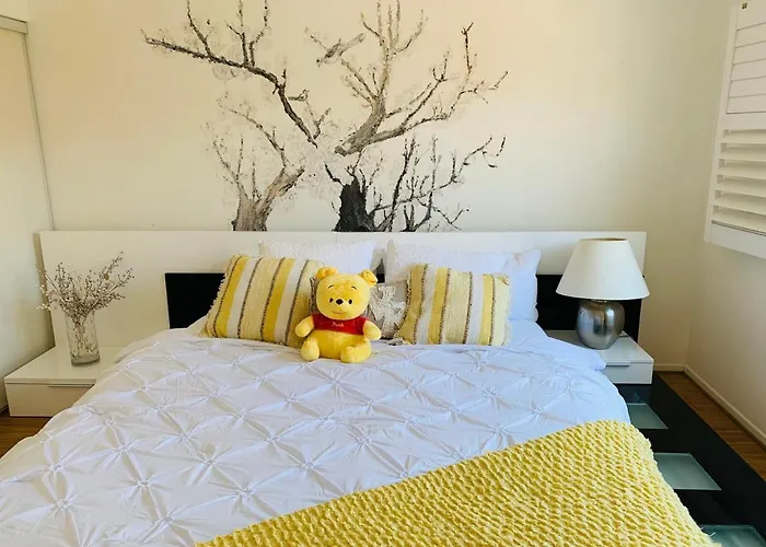 Mira Mesa Contemporary Suites: Central San Diego Location