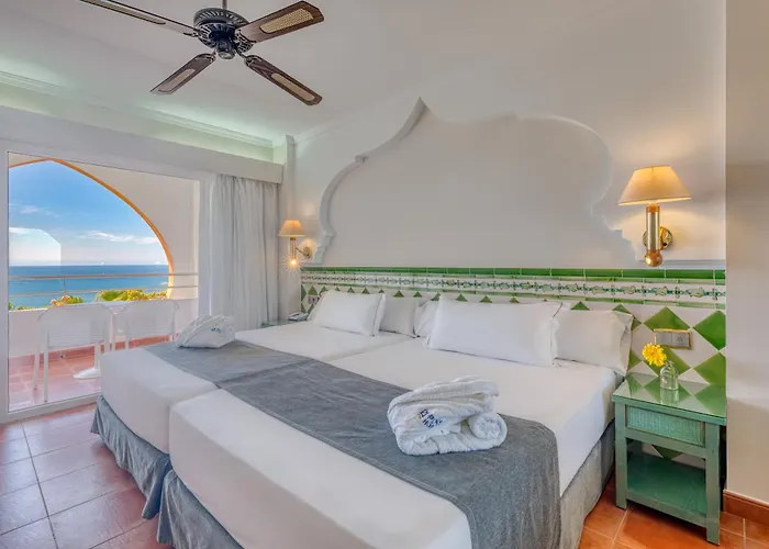 Hotel Ping Pong: Playacálida Spa Hotel Luxury