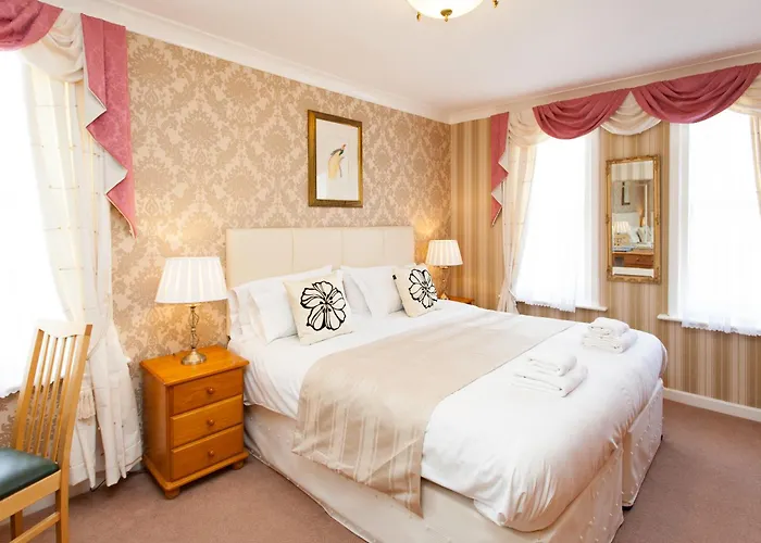 The Elmington Hotel (Adults Only)