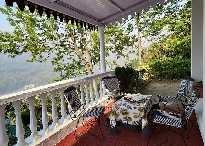 Whistling Thrush Cottage, Bhimtal