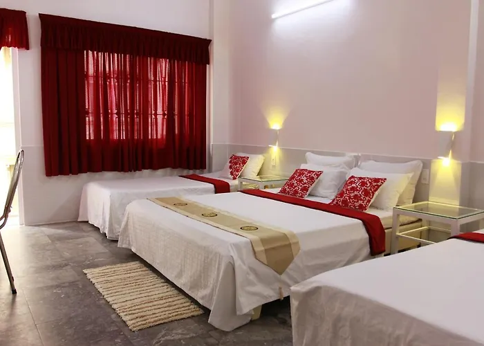 Quang Saigon Hotel- 40-7 Bui Vien-Walking Street