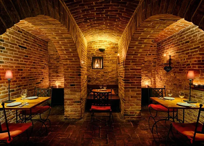 Hotel: Paradiso Perduto Private Apartment By Weinkeller