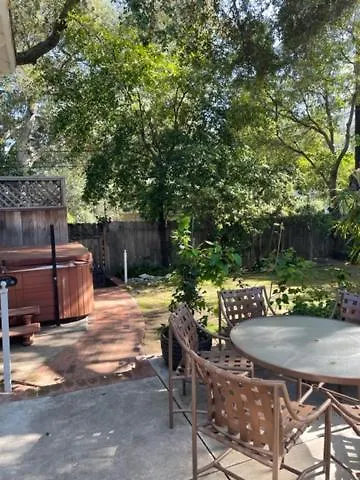 Glendale Guest House