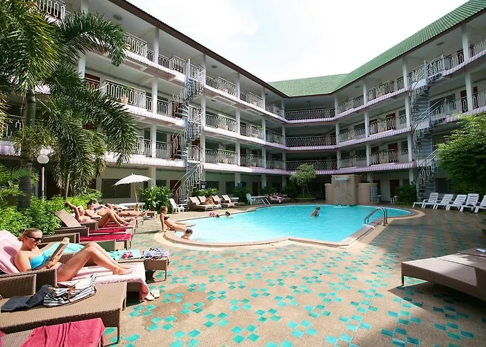Top North Hotel