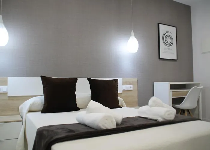 Baixo A Lua Rooming