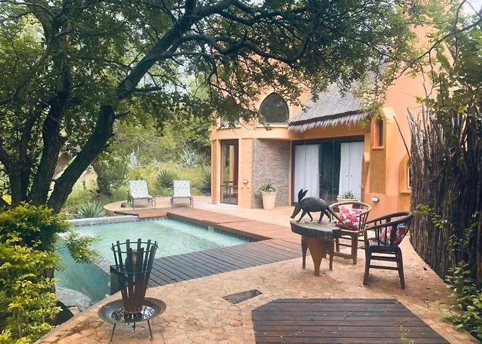 Hippomoon Lodge Game Reserve
