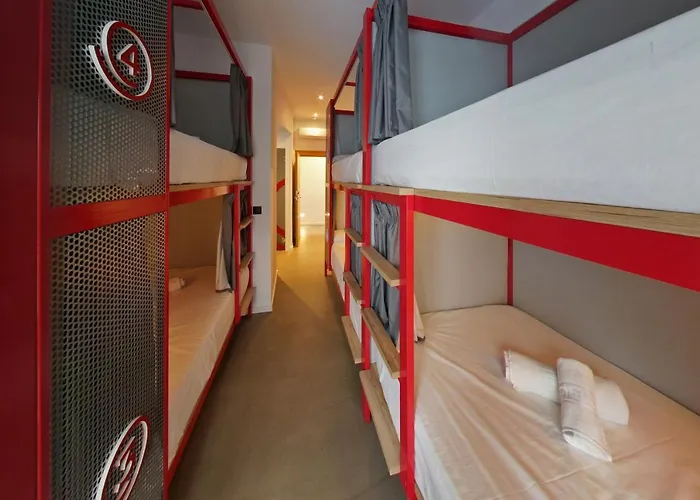 Konk Hostel