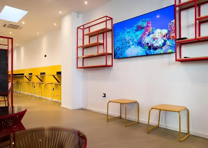 Konk Hostel