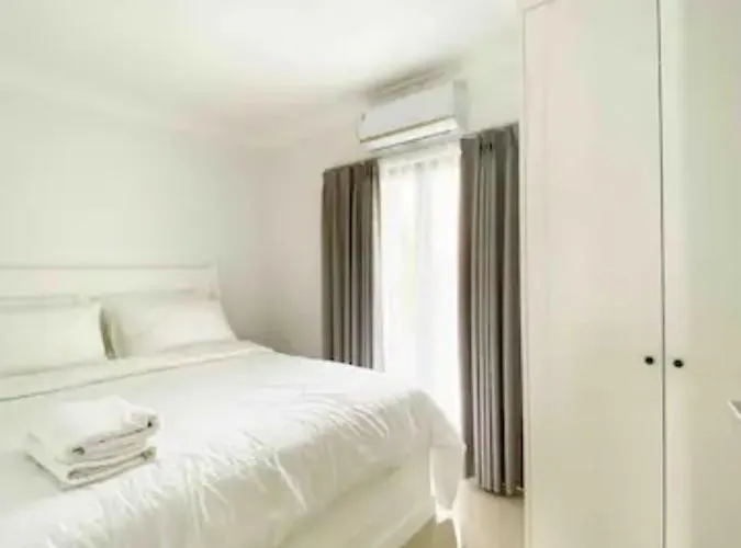 Loewys Home Tanjung Duren Jakarta Barat
