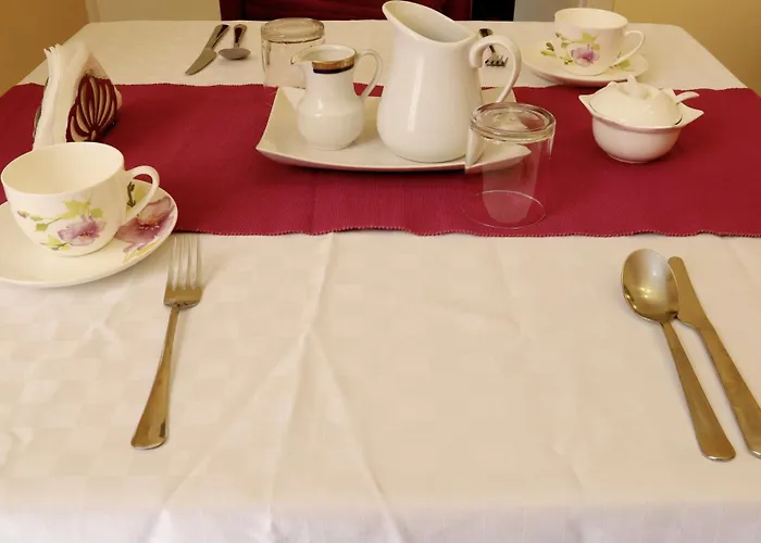 Hotel con vista: Night & Day