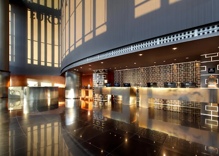 Hotel de 5 estrellas: Eurostars Madrid Tower