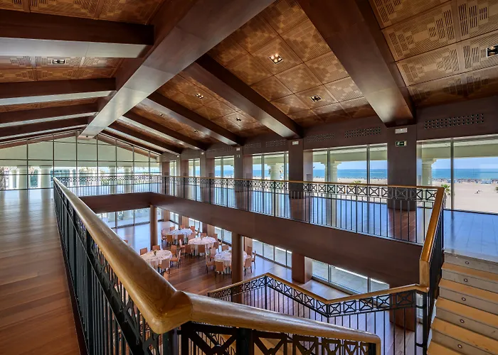 Hotel met uitzicht: Las Arenas Balneario Resort