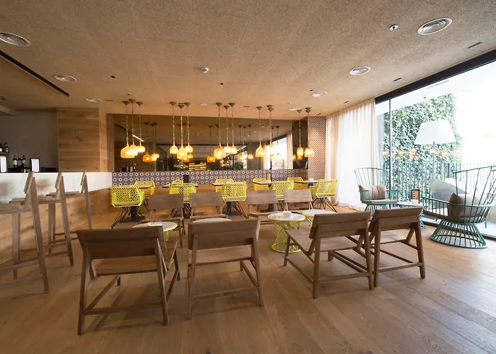 Hotel de praia: Zenit Sevilla