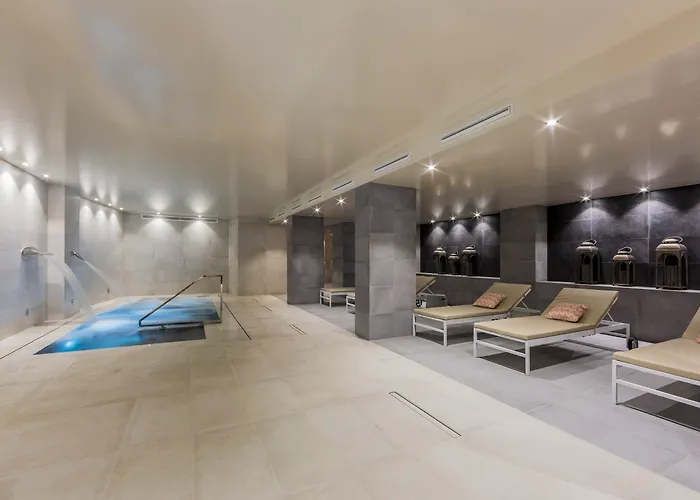 Hoteles con Jacuzzi Catalonia Granada