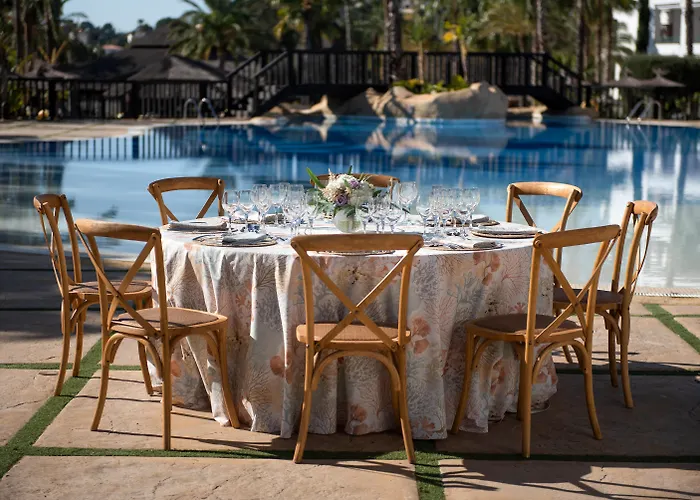 Сity center hotels Sh Villa Gadea