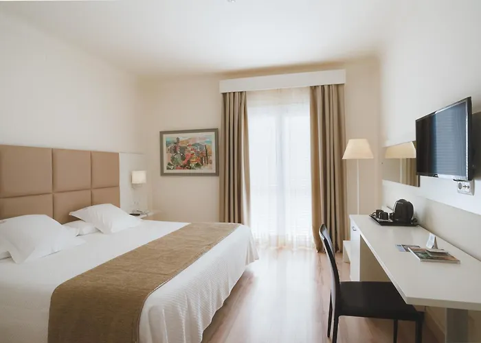 Hotel Pirineos Figueres by Pierre&Vacances