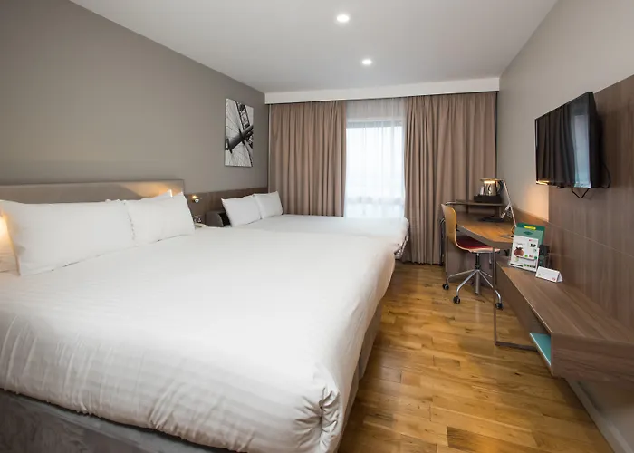 Hotel familiar: Holiday Inn London West By Ihg