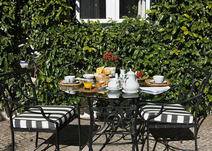 5 sterren hotel: As Janelas Verdes Inn - Lisbon Heritage Collection - Riverside