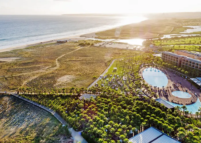 Villa: Salgados Beach Villas