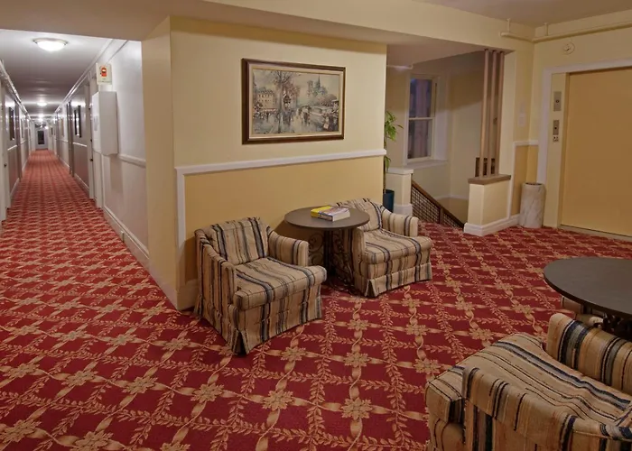 Aida Plaza Hotel