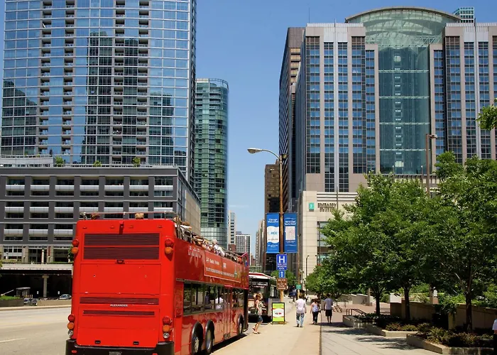 Best Selfcatering Embassy Suites By Hilton Chicago Downtown Magnificent Mile
