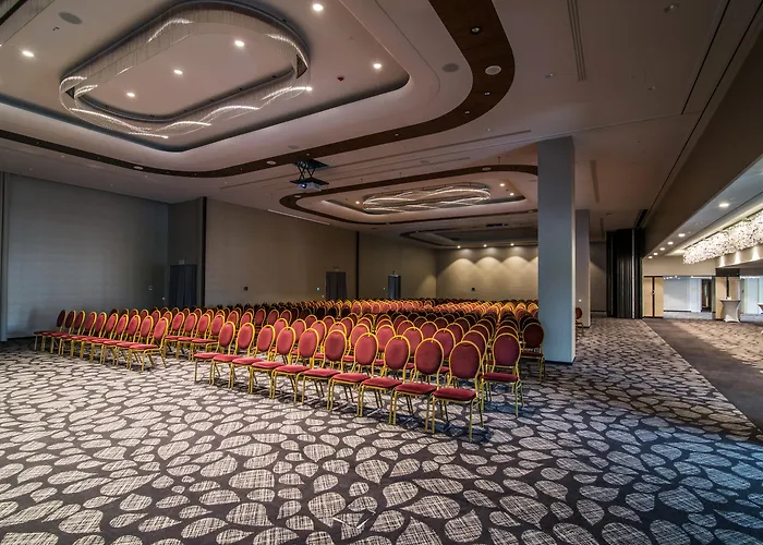 Luxe hotel: Airport Hotel Okecie