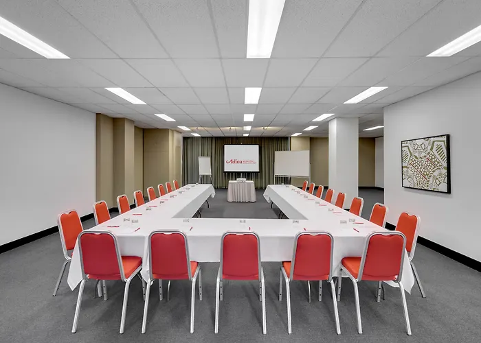4 star hotel: Adina Apartment Hotel Sydney Surry Hills
