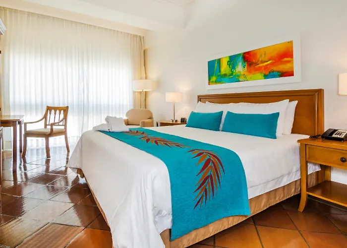 Pet Friendly hotel: Hotel Almirante Cartagena Colombia