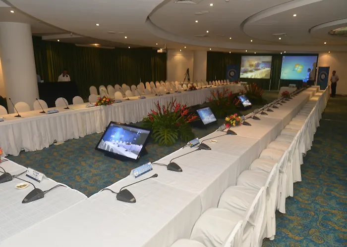 Pet Friendly hotel: Hotel Almirante Cartagena Colombia